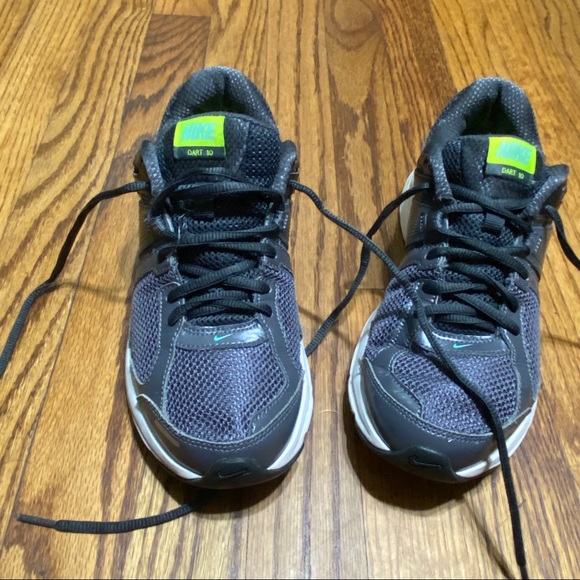 NIKE running sneakers size 8 - Picture 2 of 12